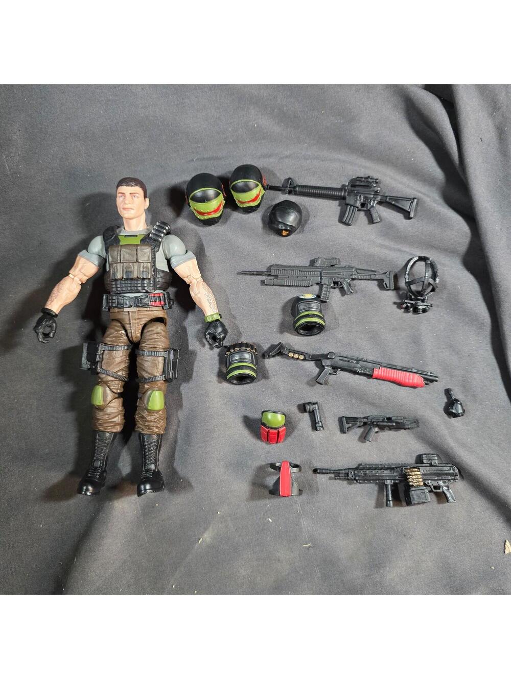 G.I. JOE CLASSIFIED SERIES NIGHT FORCE VINCENT R. FALCON  FALCONE  ( LOOSE )